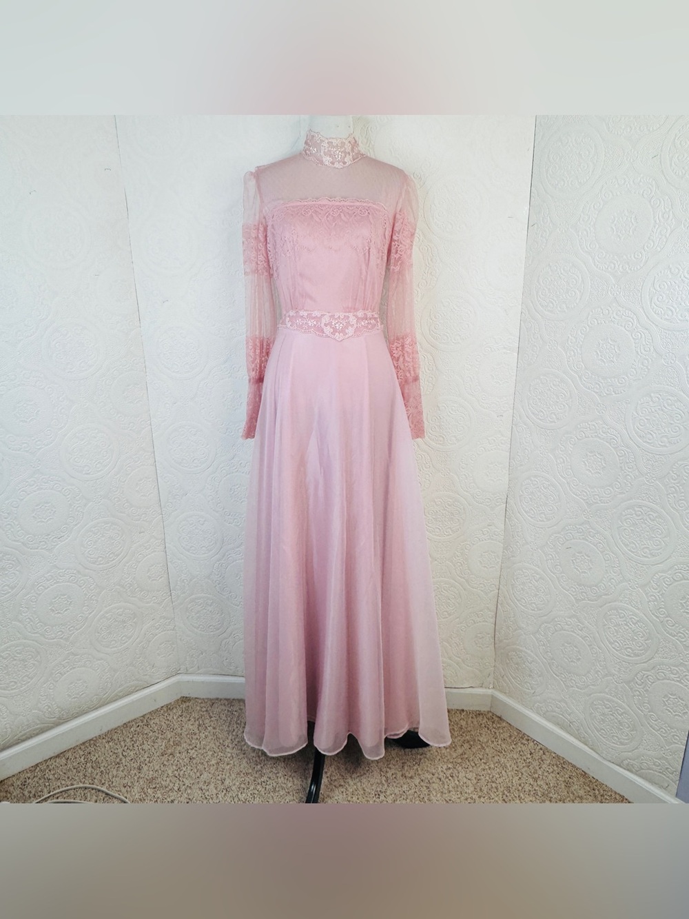 VTG 70s Lace Prairie Dress sz 11-12 Pink Cottagecore Edwardian Fairy Maxi